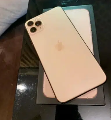 iphone 11 pro 256gb for slae in lahore