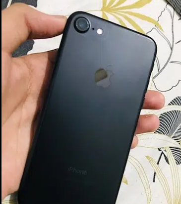 iphone 7 for sale in karachi