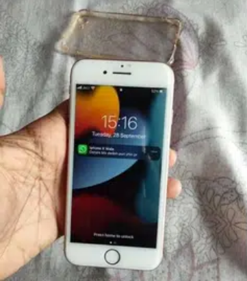 iphone 8 for sale in karachi