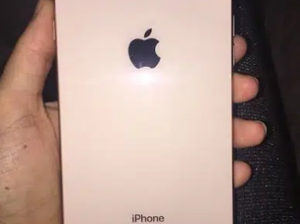 iphone 8 plus 64 gb 10/10 pta approved rose gold