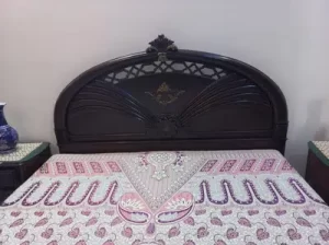 Bed with side tables and dressing table sell