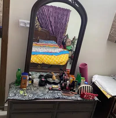 Bed with side tables and dressing table sell