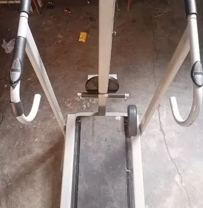 Manual running machine for sale in Gujranwala