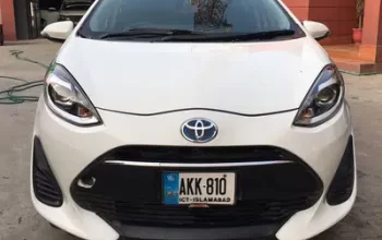 Toyota Aqua S 17/18 sell in Gujranwala