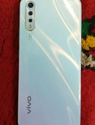 vivo s1 4 128 complte saman condition 10 by 10