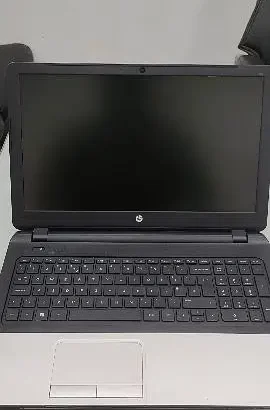 HP Laptop 1gbGraphicCard/Ram:12gb/240gb